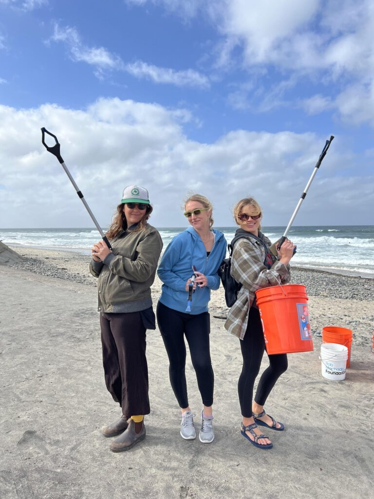 robmachadofoundation_feb_beach_cleanup-4